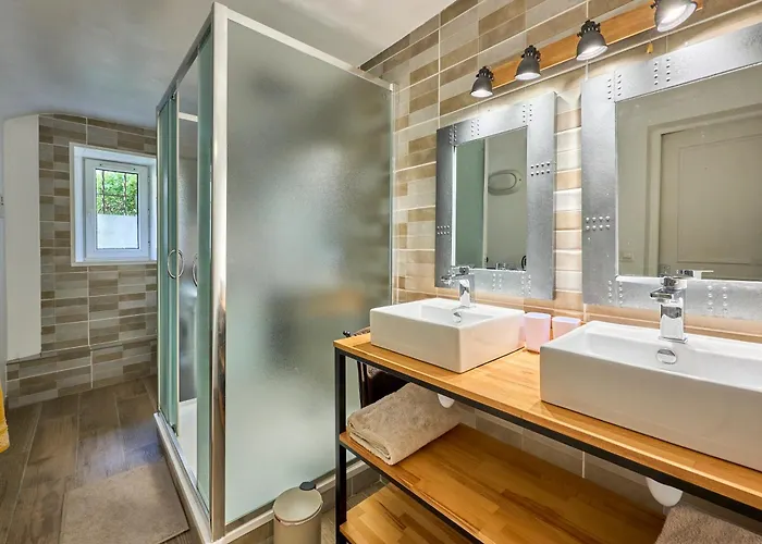 בית נופש Augustine - Maison A 700 M De La קורסיי-סור-מר