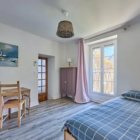 Ferienhaus Augustine - Maison A 700 M De La *