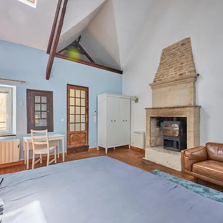 Ferienhaus Augustine - Maison A 700 M De La